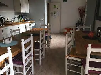 Break Bcn - & Coffeebar Гостевой дом Барселона